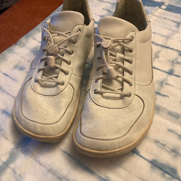 PaperKranes Barefoot Womens White Leather Shoes - Picture 1 of 6